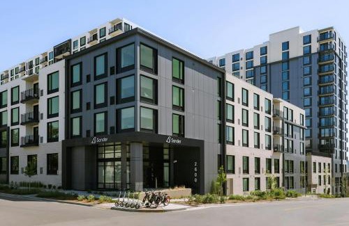 Jefferson Park Apartment | Bryant, Sonder Apartment by Marriott Bonvoy