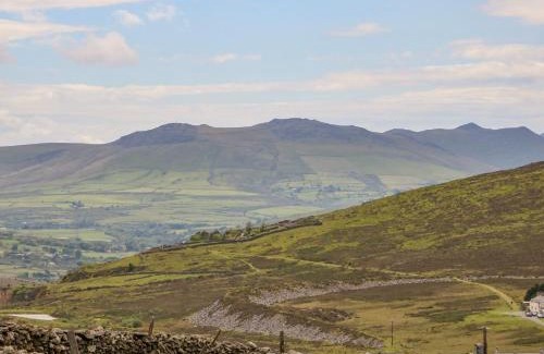 Caernarfon House | Bryn Derwen