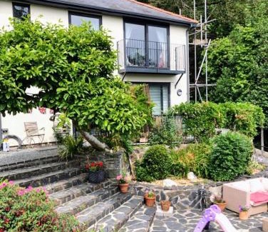 Barmouth House | Bryn Mynach Guest House