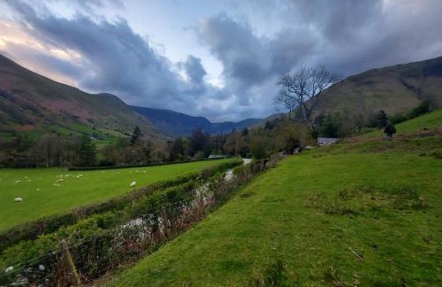 Mawddwy House | Bryn Sion Farm