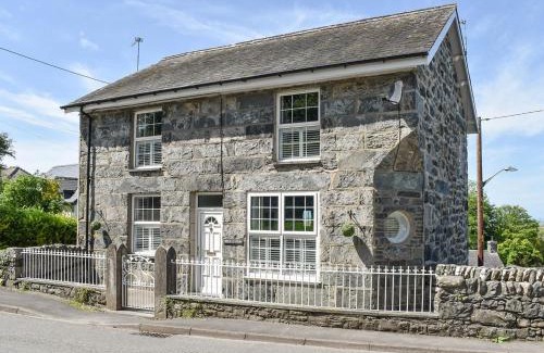 Dyffryn Ardudwy House | Bryn Y Felin