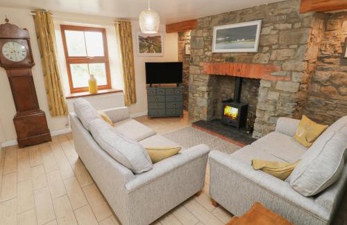 Llangynin House | Brynawel