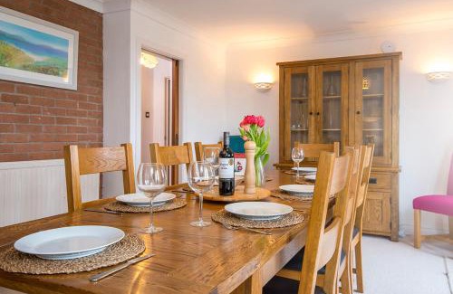 Trefin House | Bryngarw