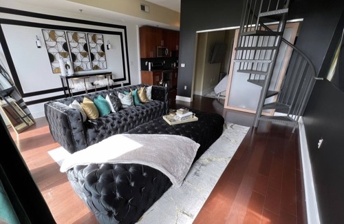 Lindbergh Condo | Buckhead Rooftop Two story Condo With Marta Access