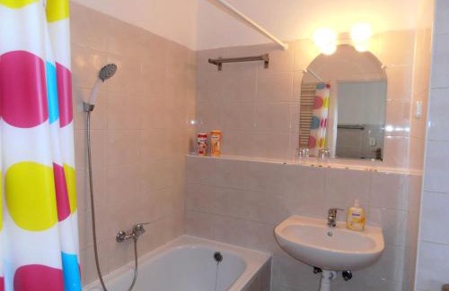 Jozsefvaros Apartment | Budapest Baross Apartment