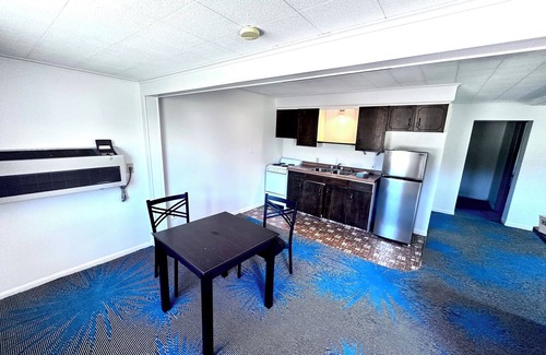 Manistique Hotel | Budget Host Inn Manistique