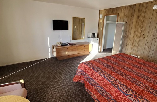 Allison Hotel | Budget Inn
