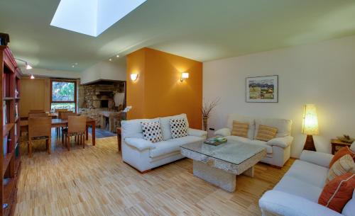 Villadesuso House | Budiño de Serraseca