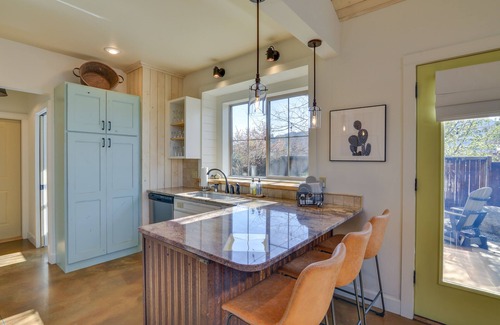 Buena Vista House | Buena Vista Vacation Home: Hot Tub, Mountain Views