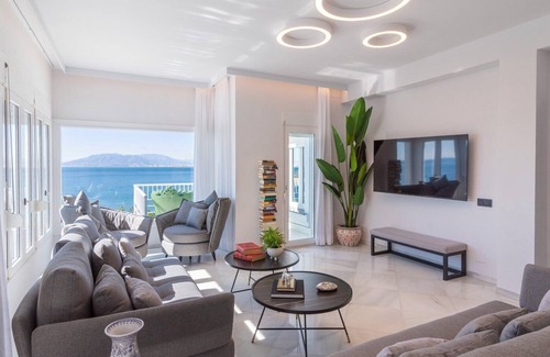El Candado Villa | Buenavista del Candado Málaga by Ruralidays