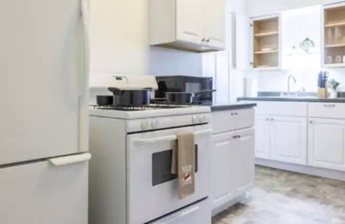Front Park House | Buffalo - Prospect 4