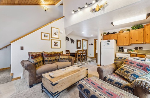 Fall River Estates Condo | Bugle Pointe A01 (NO HT)