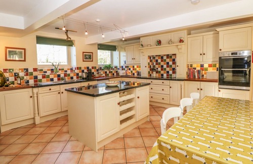 Millhouse Green Cottage | Bullace Barn