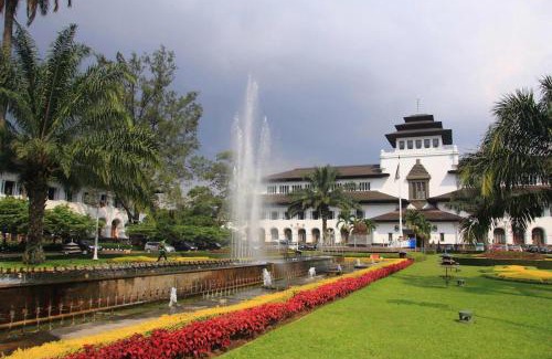 Bandung Hotel | Buminanienie Guesthouse Bandung