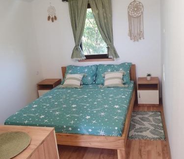 Petrovaradin Ski Chalet | Bungalov Lenka