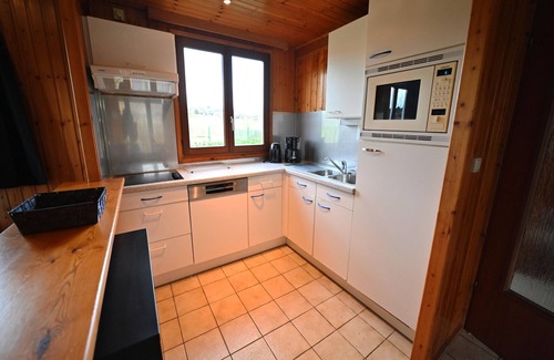 Noiseux Ski Chalet | Bungalow in Belgium near Ourthe River