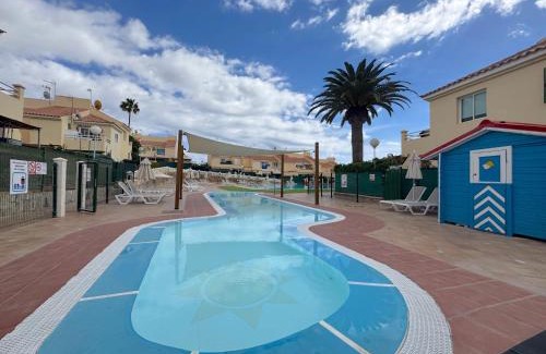 Sonnenland House | Bungalow Sonemar by Villas Rivero