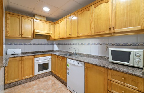 Los Arenales del Sol House | Bungalow 'Villa Matías' with Sea View, Wi-Fi and Air Conditioning