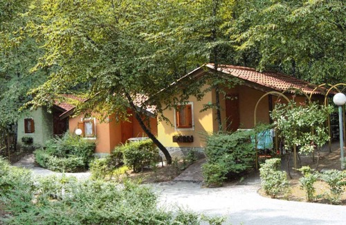 Ceriale House | Bungalow with air conditioning