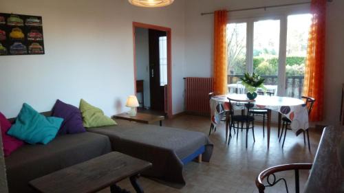 Carcassonne Apartment | Bungalows & Rooms - Gît'Ôstal