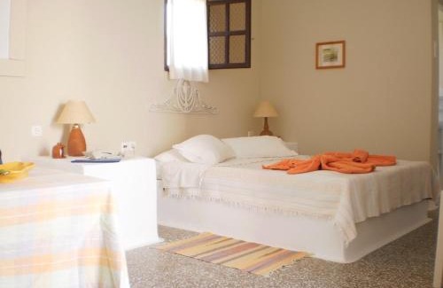 Naousa Apartment | Bungalows Svoronos