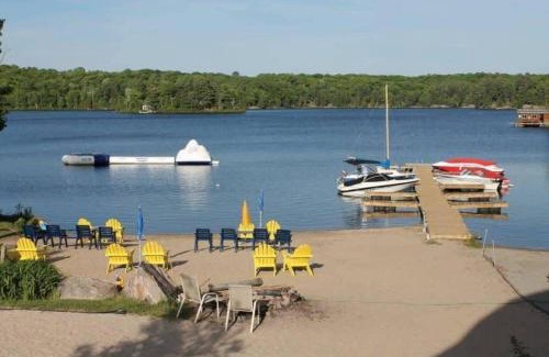 Seguin House | Bunkie 3 At The Lake On Muskoka Shores