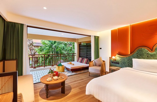 Patong Hotel | Burasari Phuket Resort & Spa
