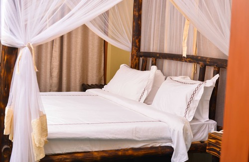 Arusha Hotel | Burka Coffee Lounge