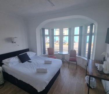 South Shore House | Burlington West hotel