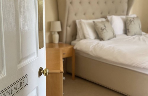 Burlton Hotel | Burlton Inn