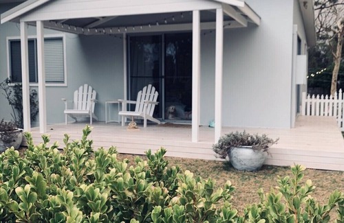 Culburra Beach House | @BurraBeachHouse Near Jervis Bay New to Stayz see 70 plus 5 ⭐️ Reviews on Bnb