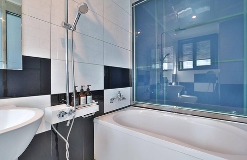 Jung-gu Hotel | Busan Nampodong Hermes Hotel