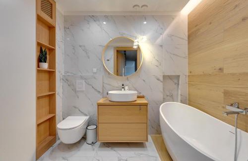 Wrzeszcz Apartment | Business & Leisure - GARNIZON by Blue Mandarin