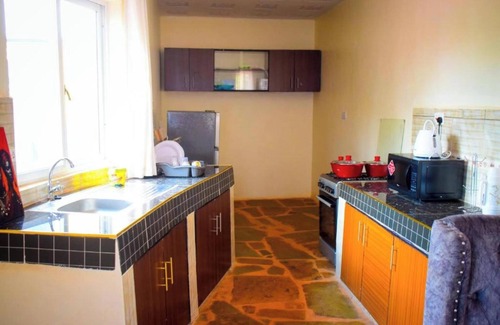 Voi Cottage | Bustani luxury 2