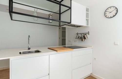 San Julian Apartment | Bustos Tavera Olehousing