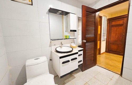 Vientiane Hotel | Butterfly Valley