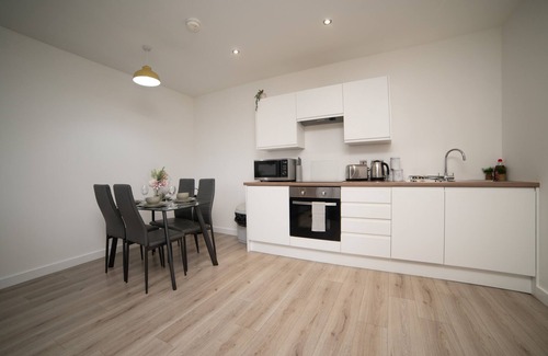 Bradford Apartment | Bv Luxury Apartment Penthouse Conditioning House