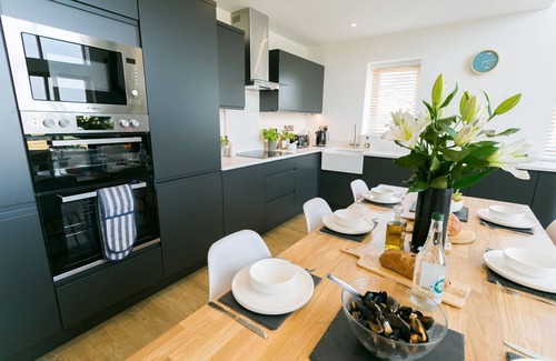 Cylch-Y-Garn Cottage | Bwncath & Hebog - a coastal that sleeps 8 guests in 4 bedrooms