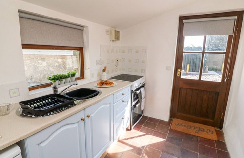 Garn Fadryn Cottage | Bwthyn Siop Pencaerau