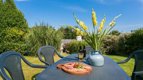 Amlwch House | Bwthyn Ty Croes
