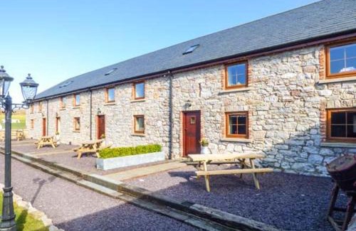 Rhyd-y-foel House | Bwthyn Y Wennol