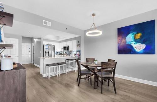 Seaspray Condo | ⭐By Beach in Seascape-Gulf Views-2 Pools + Kids Fountain-2BR Ariel Dunes I 2002