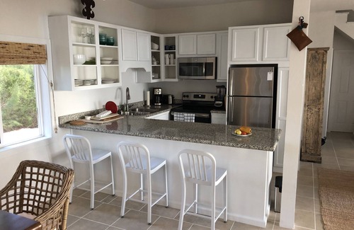 Tarpum Bay House | By The Sea - Beach paradise, newly renovated & furnished
