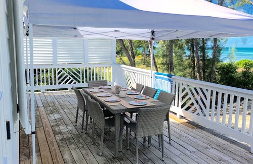 Tarpum Bay House | By The Sea - Beach paradise, newly renovated & furnished