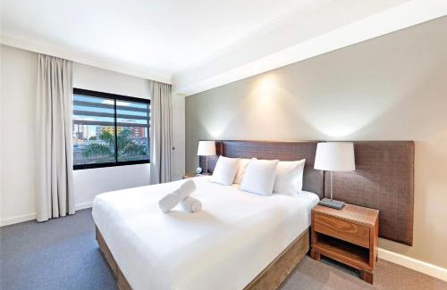 Darwin City Centre Apartment | By the Water Resort Style Lifestyle with Pool