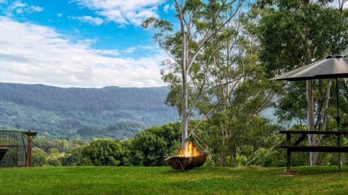 Mullumbimby Creek House | Byron Bay Hinterland Treasure