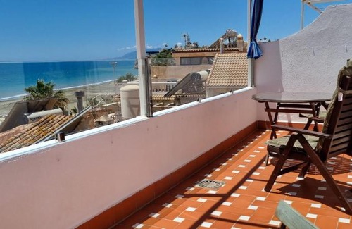 Rincon de la Victoria Apartment | Céntrico ático junto al mar