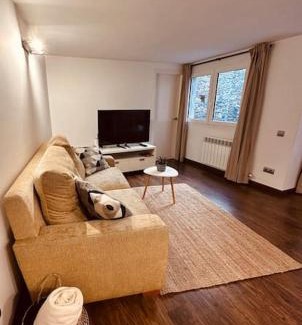 Llivia Apartment | Céntrico y Acogedor Estudio, Llívia, Cerdanya.