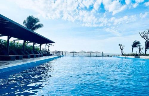 Vung Tau Apartment | Căn hộ du lịch 2 phòng ngủ Aria Vũng Tàu Hotel & Villa Resort, Hồ bơi và bãi tắm riêng miễn phí, 30m ra biển
