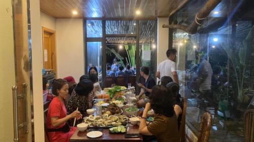 Bai Chay Apartment | Căn villa 17 ngủ trung tâm bãi cháy - có bể bơi